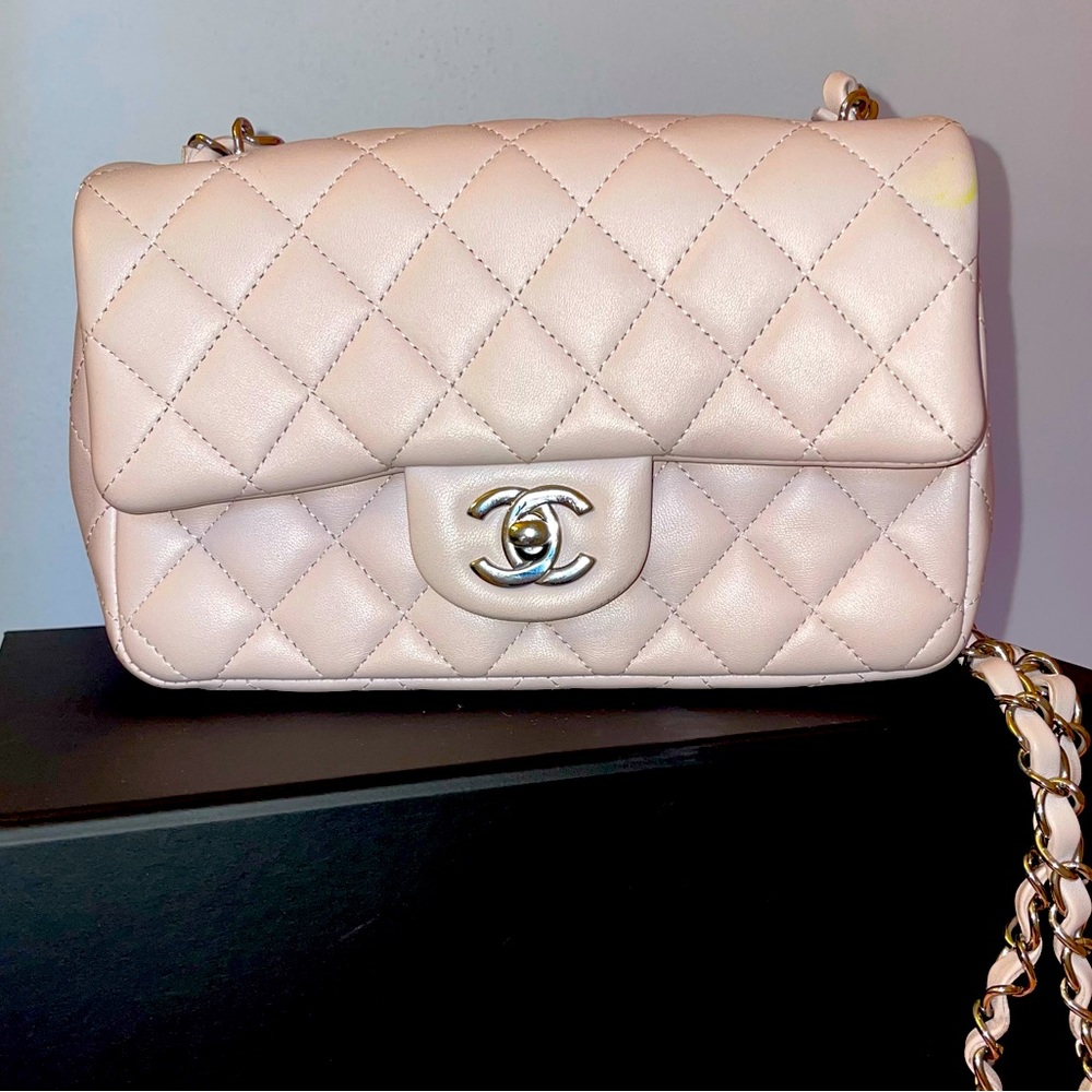 COPY - Chanel Classic Small. Light Purple and Silver.